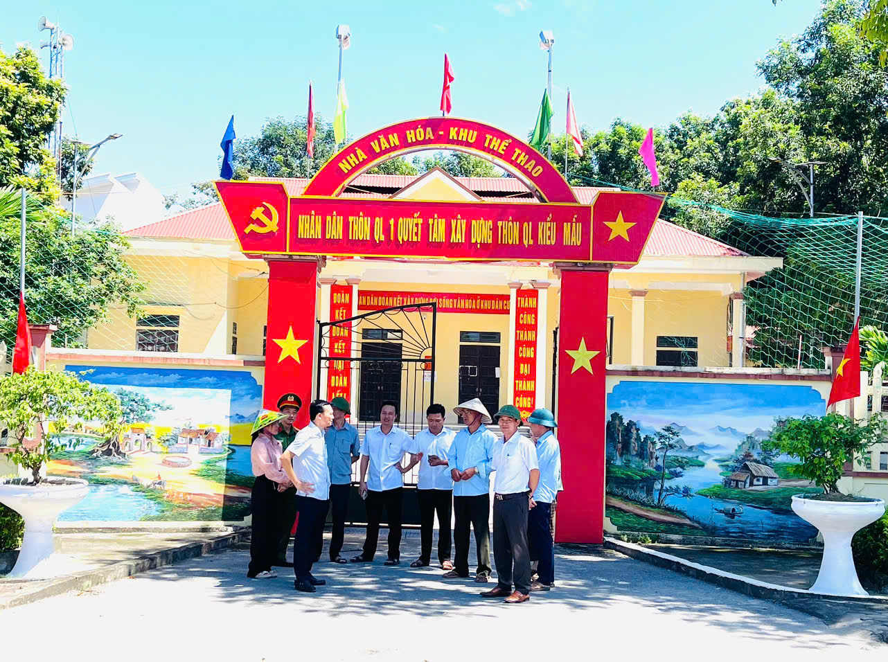 Anh-tin-bai